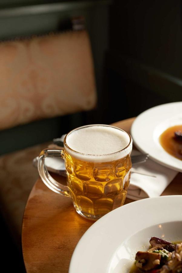 The Pembroke Arms Inn Wilton (Wiltshire)