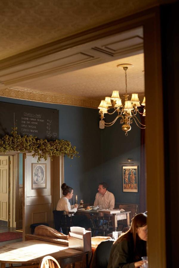 The Pembroke Arms 4* Wilton (Wiltshire)