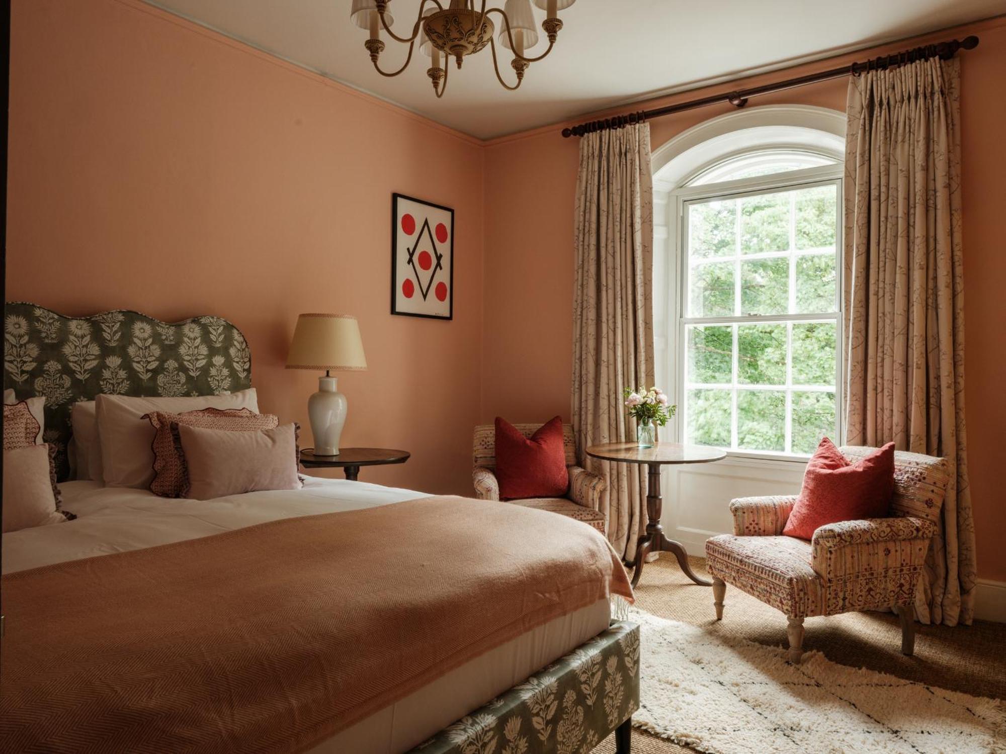 The Pembroke Arms Inn 4*