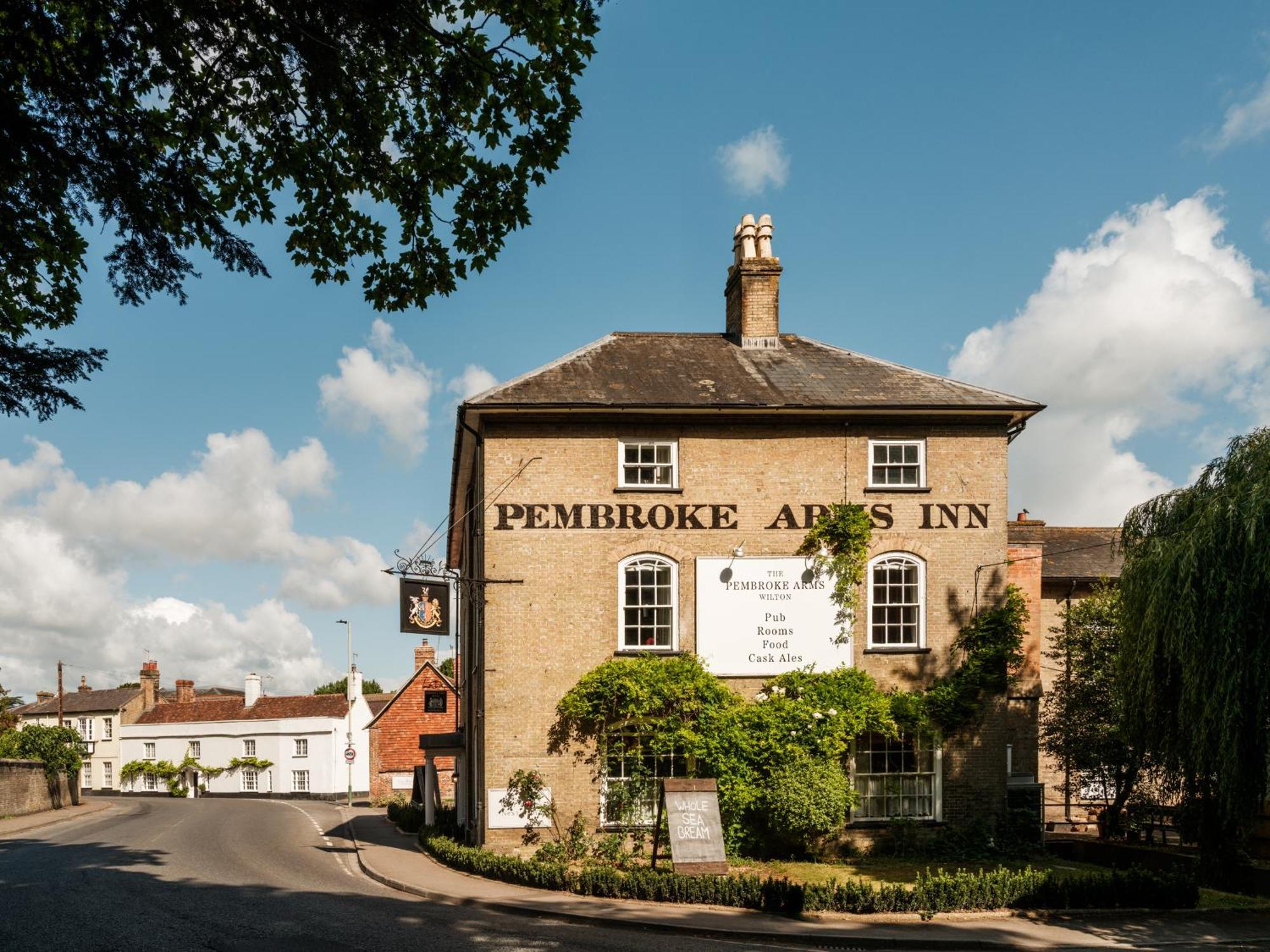 The Pembroke Arms Inn
