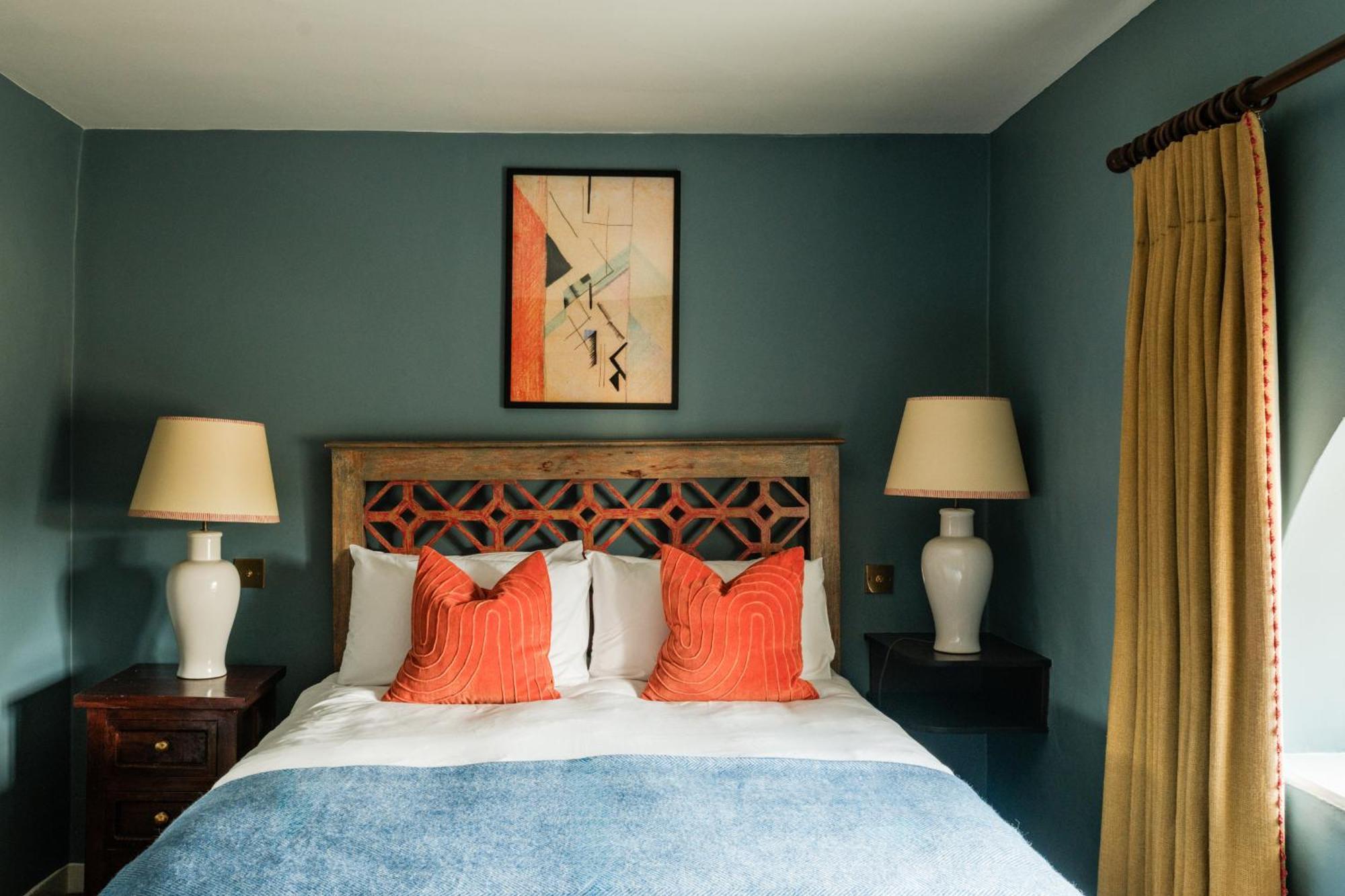 The Pembroke Arms Inn 4*